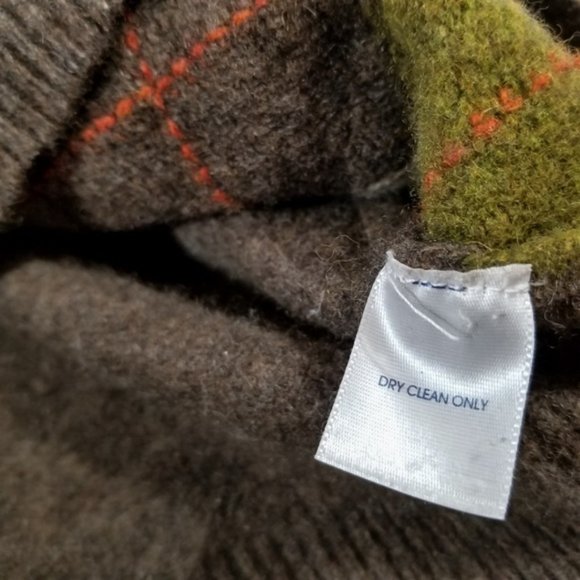 Club Room Argyle 100% LAMBSWOOL V-Neck L/S Top - Picture 6 of 8